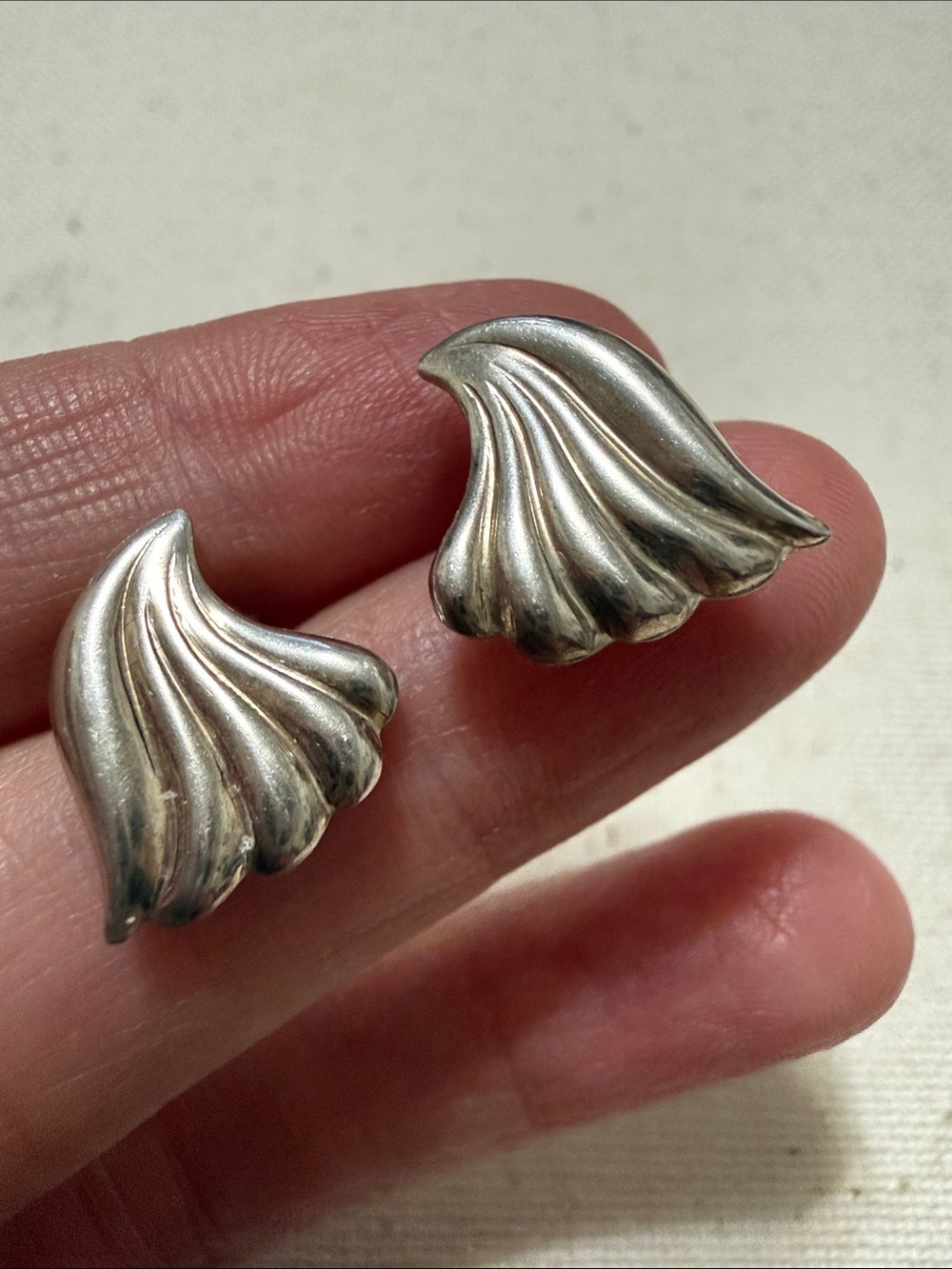 Sterling Silver 925 Vintage Shell-like Earrings